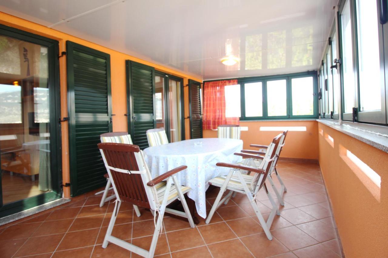 באסקה Apartments Pintar Zarok מראה חיצוני תמונה