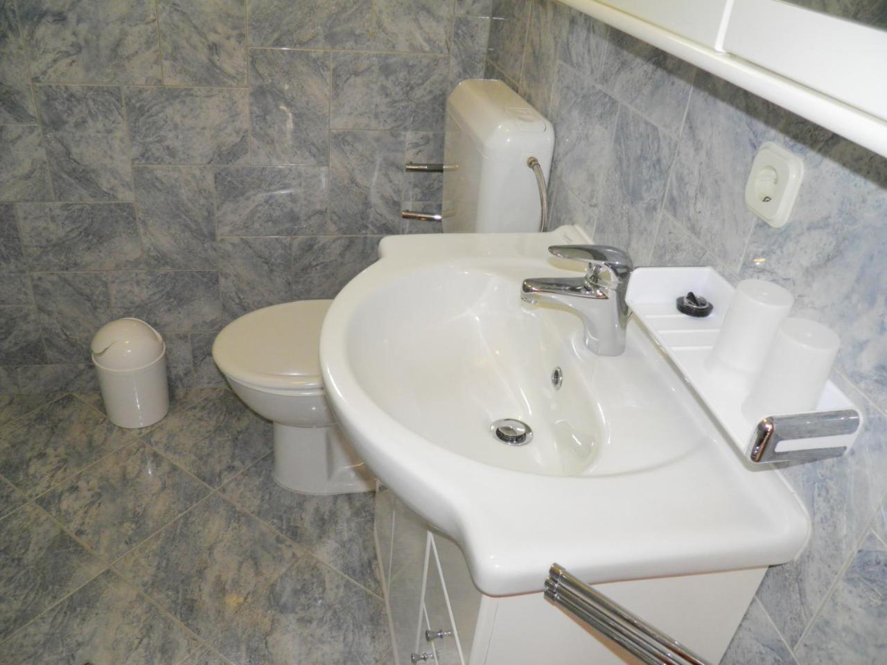 באסקה Apartments Pintar Zarok מראה חיצוני תמונה