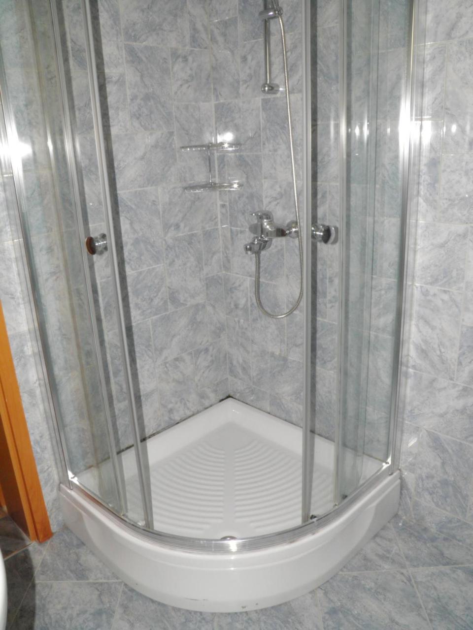 באסקה Apartments Pintar Zarok מראה חיצוני תמונה