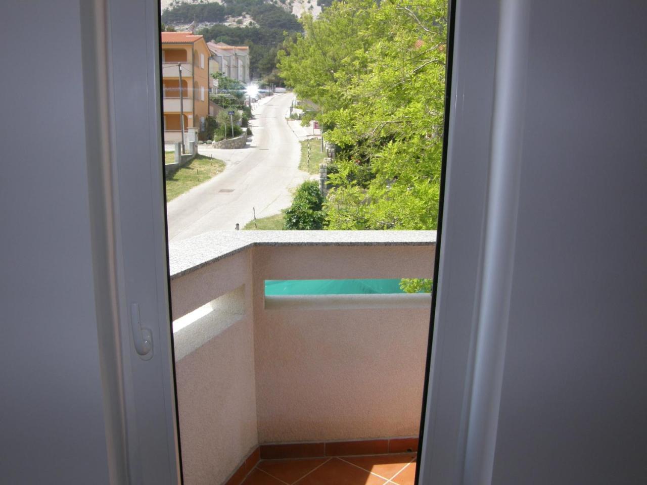באסקה Apartments Pintar Zarok מראה חיצוני תמונה