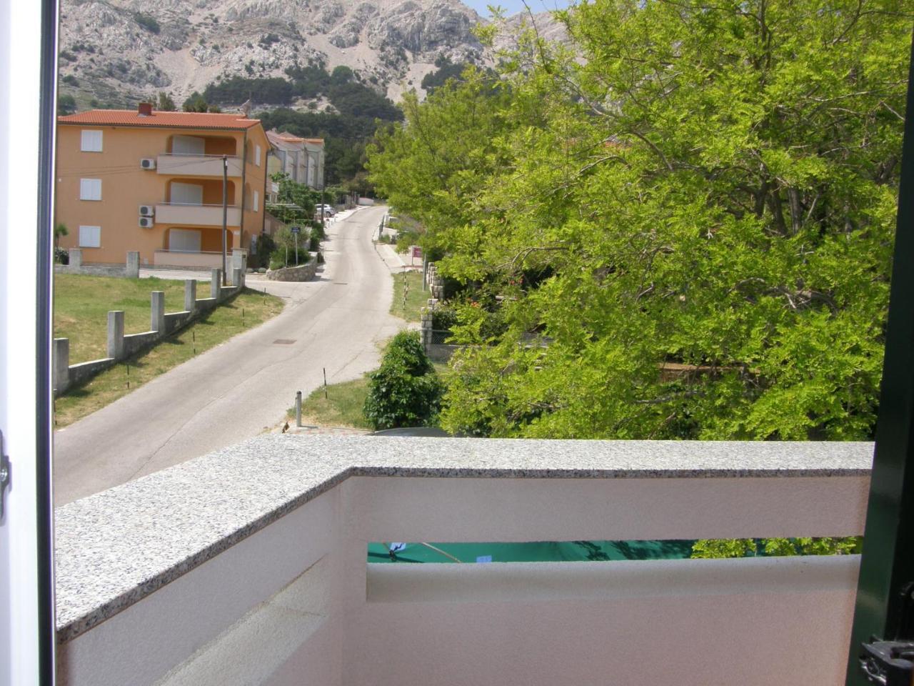 באסקה Apartments Pintar Zarok מראה חיצוני תמונה